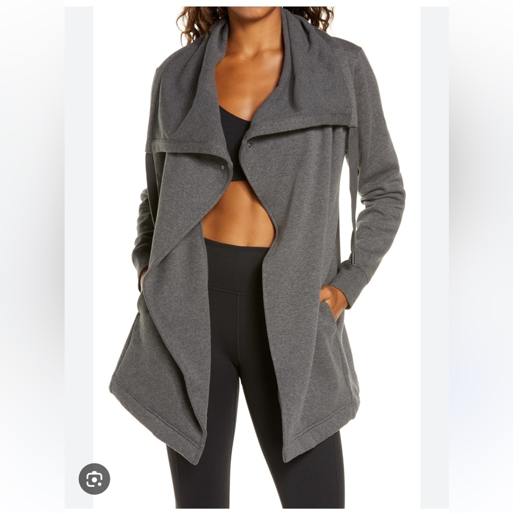 Zella amazing cozy wrap jacket size l